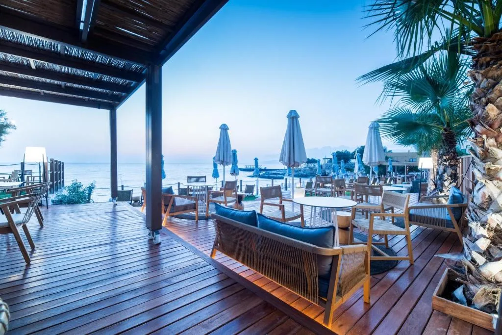 Akasha Beach Hotel & Spa: another view