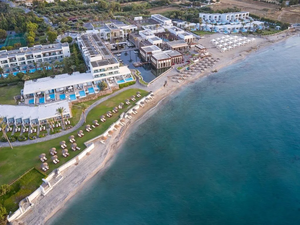 Amirandes, A Resort to Live: another view