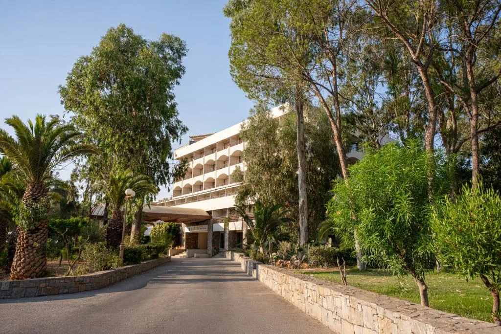 Apollonia Beach Resort & Spa: another view