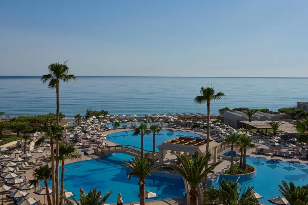 Atlantica Ocean Beach Resort: another view