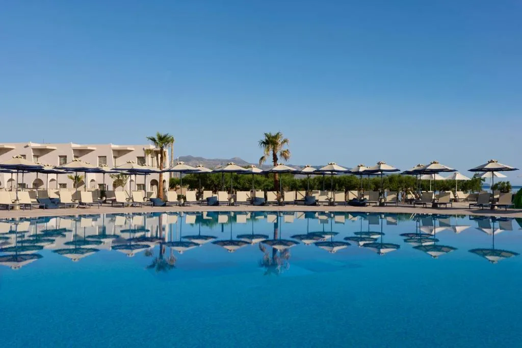 Atlantica Ocean Beach Resort: another view