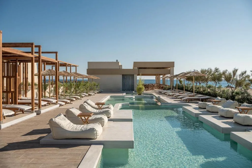 Avra Imperial Hotel: another view