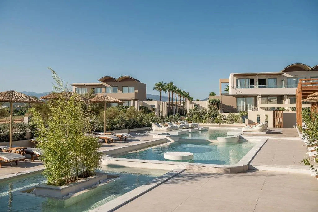 Avra Imperial Hotel: another view