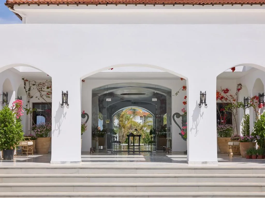 Caramel, A Resort to Live: another view