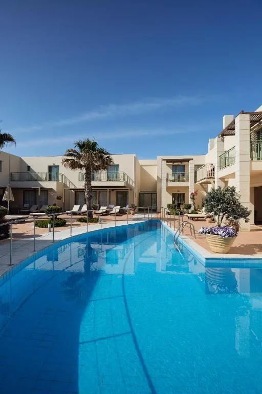 Giannoulis Grand Bay Beach Resort: another view