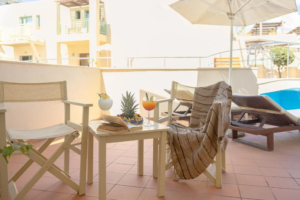 Giannoulis Grand Bay Beach Resort: another view