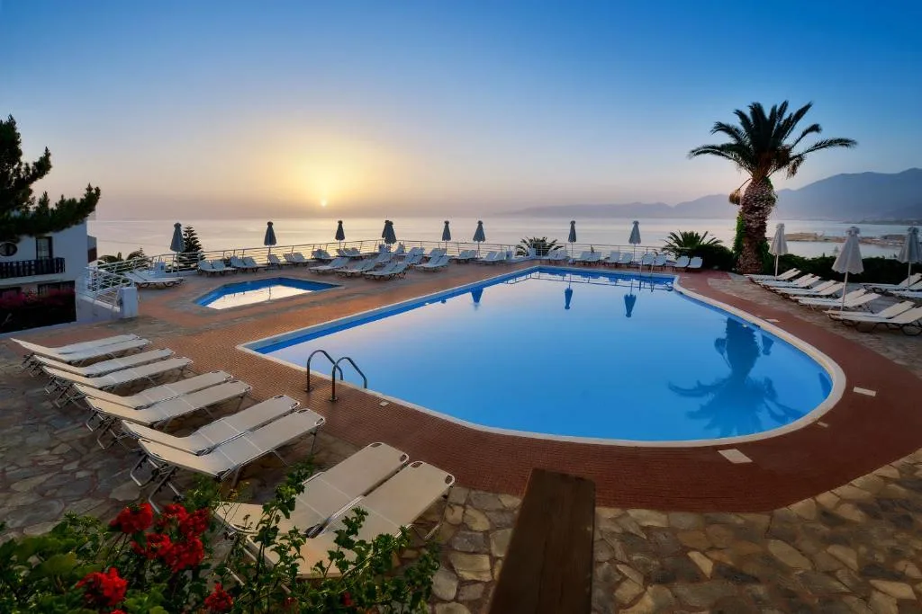 Hersonissos Village Hotel & Bungalows: another view