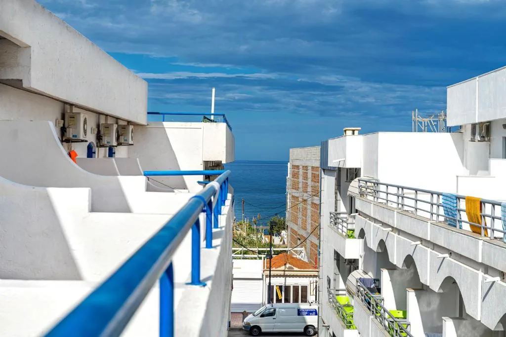 Hotel Iro: another view