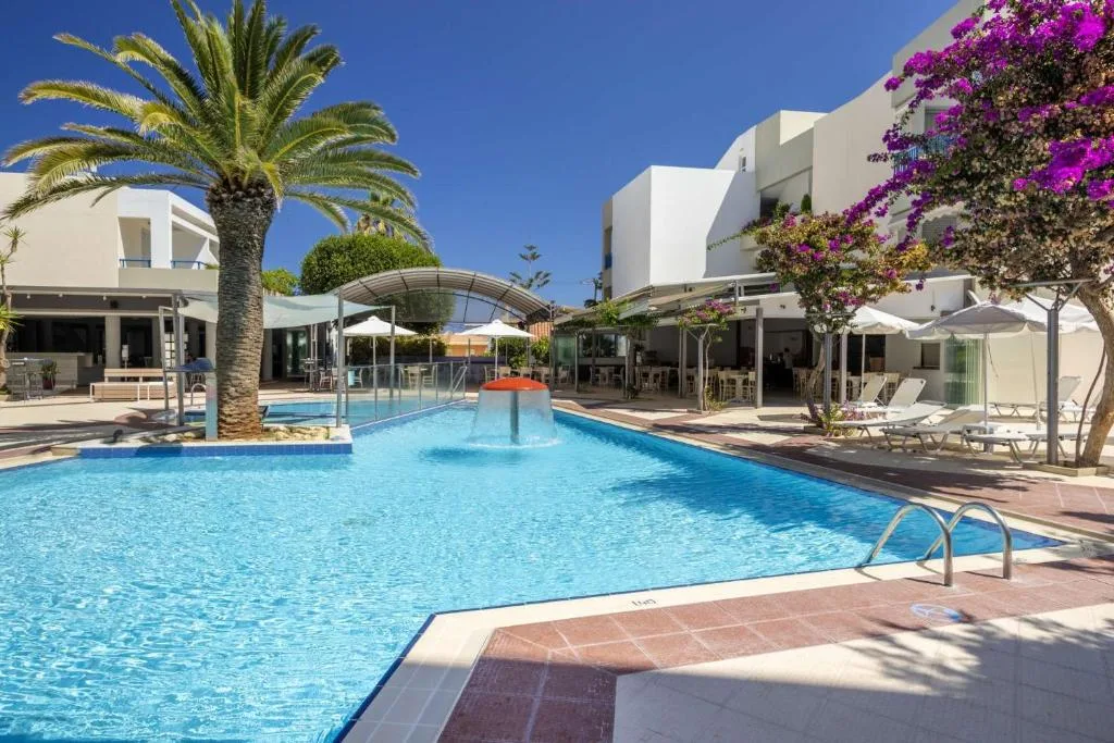 Ibiscos Garden Hotel: another view