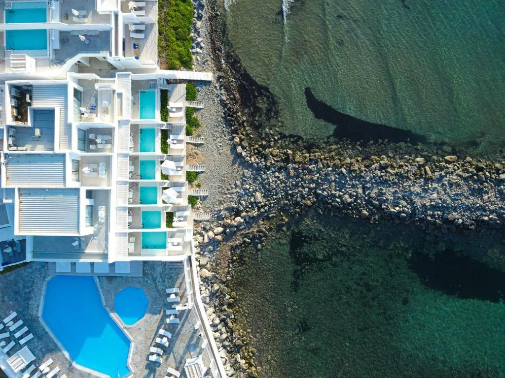 Knossos Beach Bungalows Suites Resort & Spa: another view