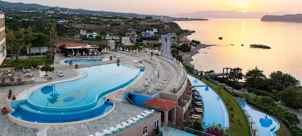Leptos Panorama Hotel: another view