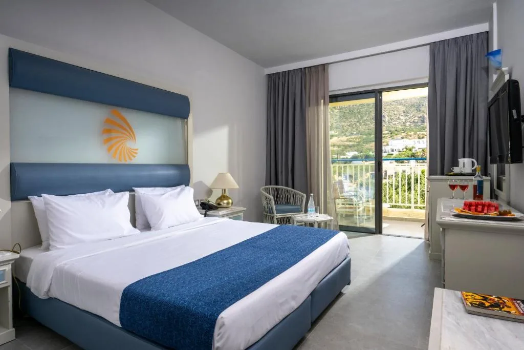 Mare Blue Hotel: another view