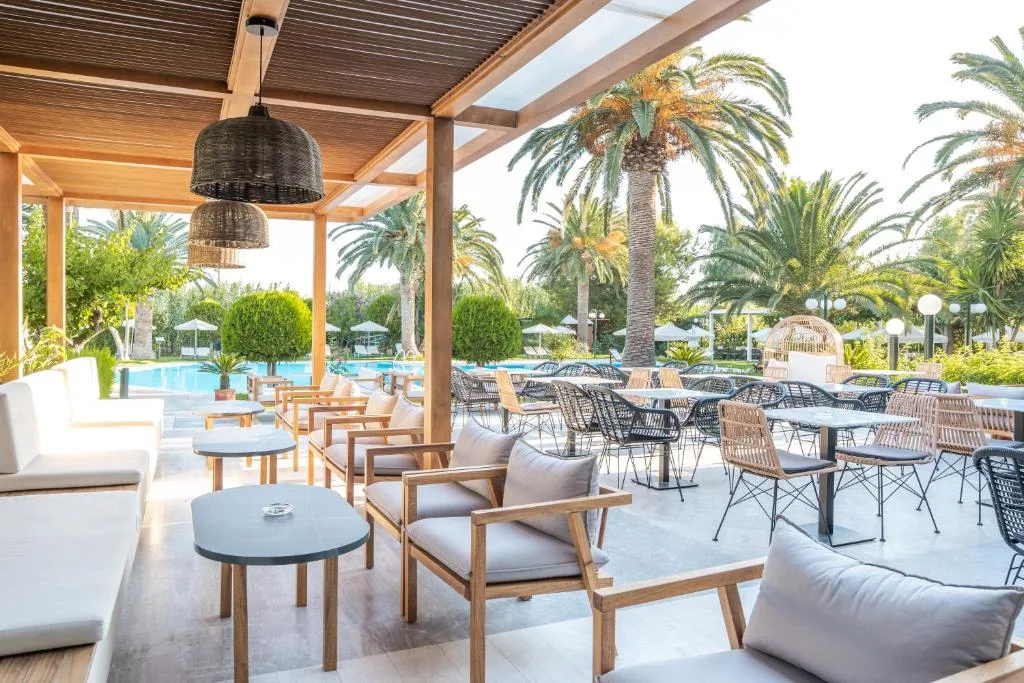 May Beach Hotel: another view