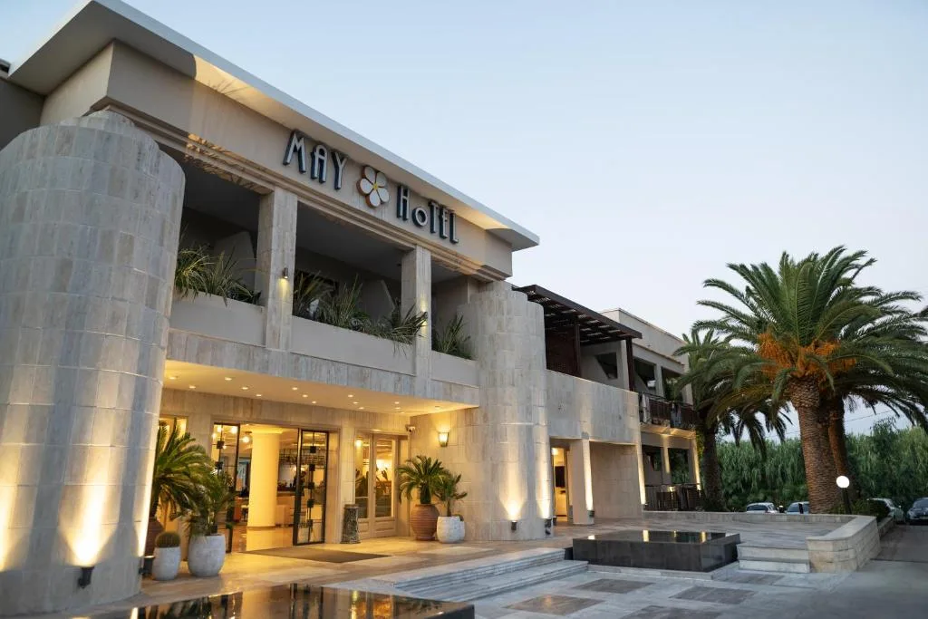 May Beach Hotel: another view