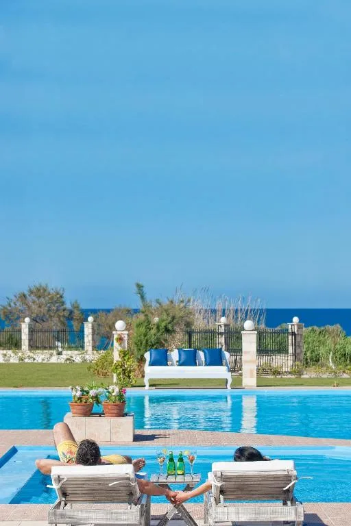Mrs Chryssana Beach Hotel by GHH: another view