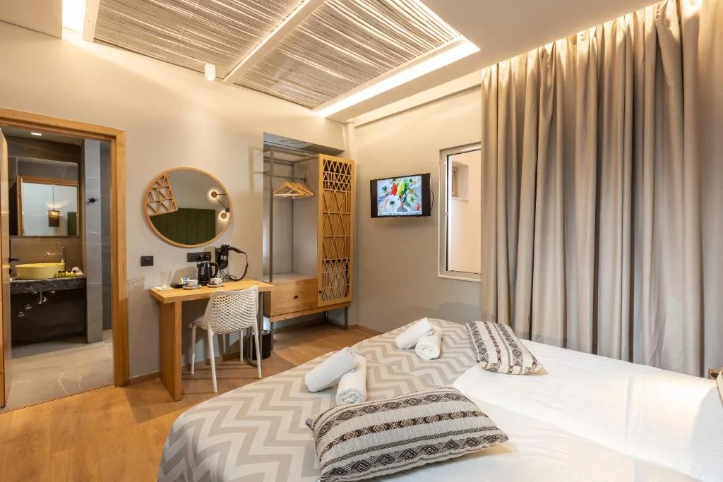 Palmera Beach Hotel & Spa: another view