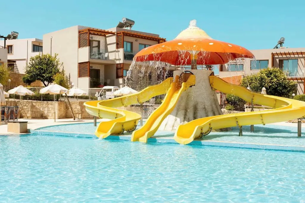 Sirios Village Hotel & Bungalows: another view