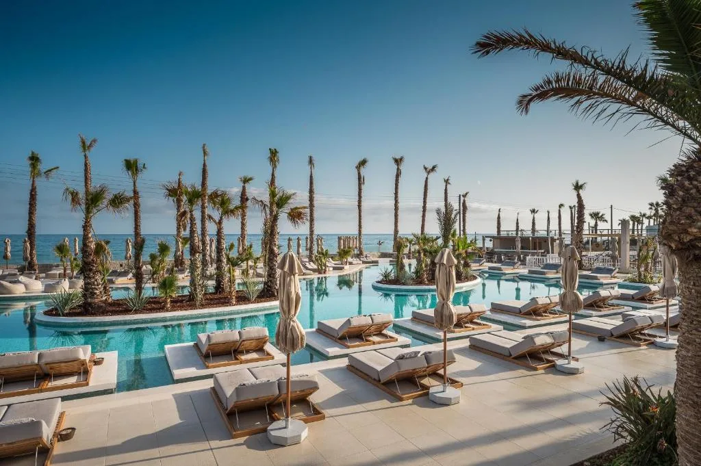Stella Blue Seaside Resort: another view