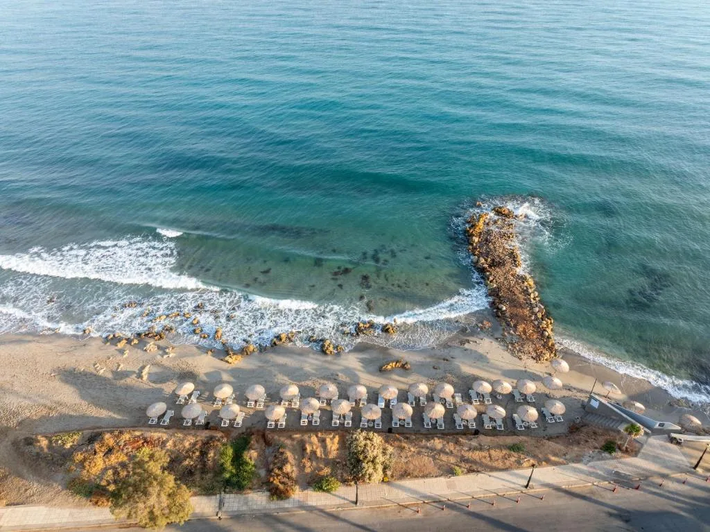 Stella Blue Seaside Resort: another view