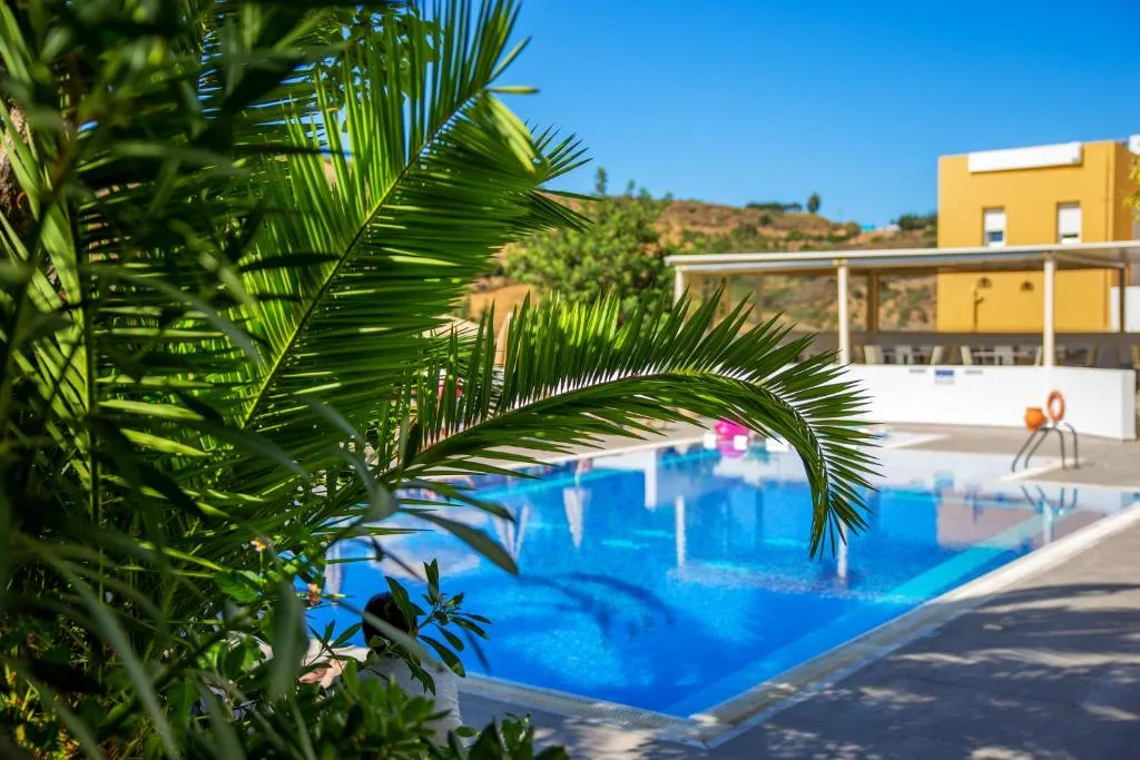 Xidas Garden: another view